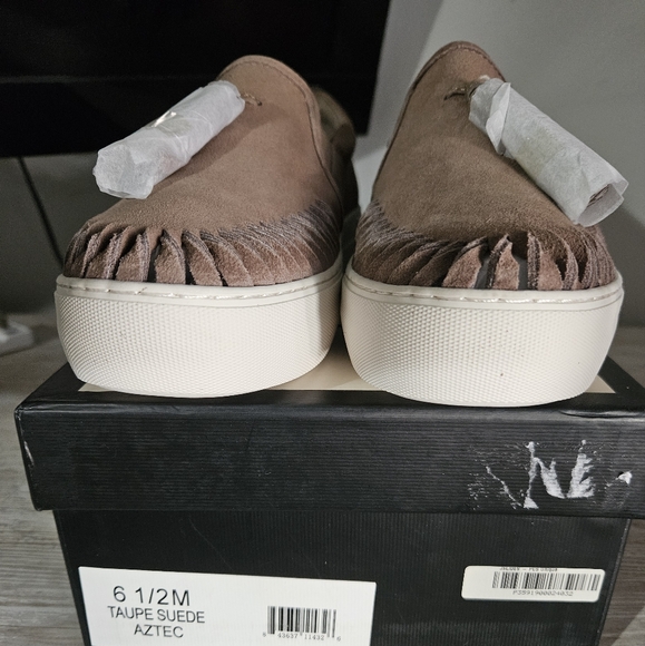 J/SLIDES "AZTEC TAUPE SUEDE" SIZE 6.5 - Picture 5 of 11
